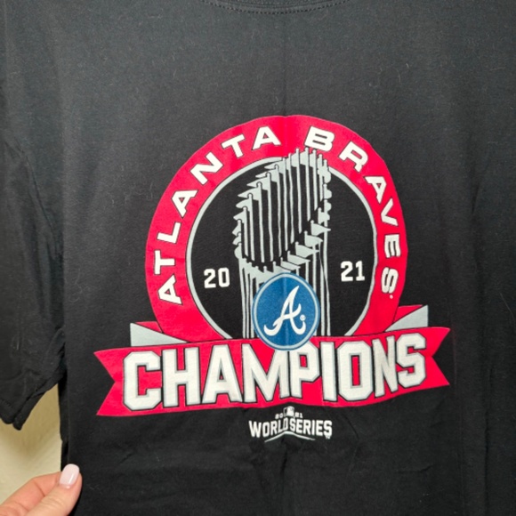 Gildan Men's MLB Atlanta Braves World Series T-Shirt Black XL - Picture 3 of 5